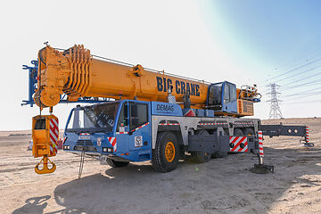 Rental Fleet of Lorry Cranes in Dubai, UAE